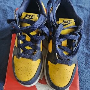 Nike Kids Yellow and Blue Sneakers